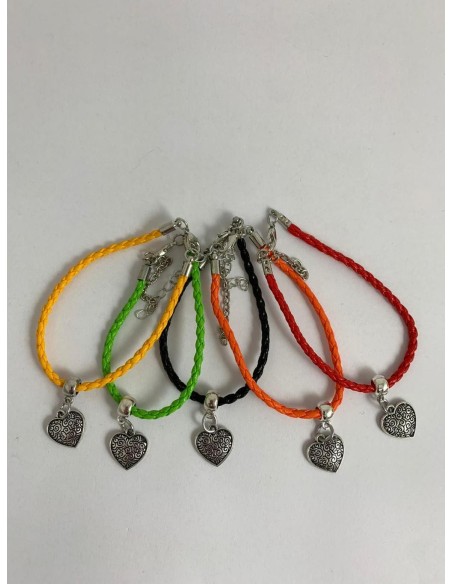 10 Bracciali colorati con cuore